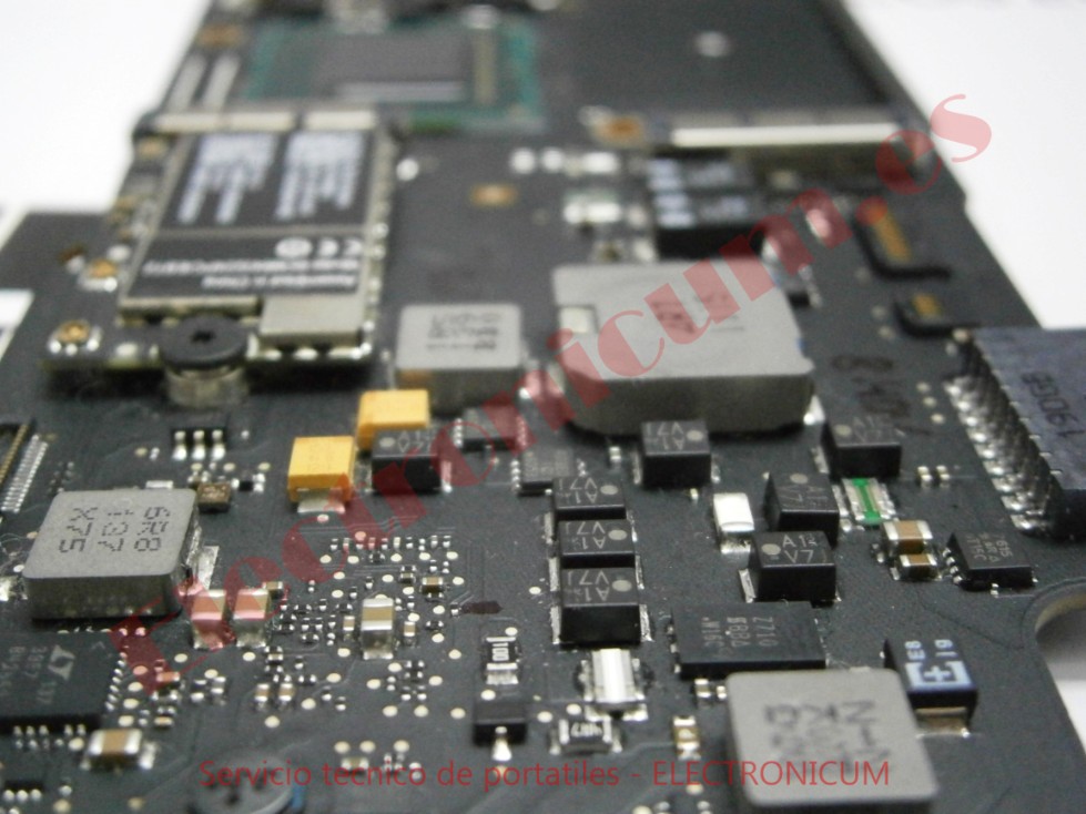 Cambiar pantalla y teclado MacBook Pro Bilbao 1 